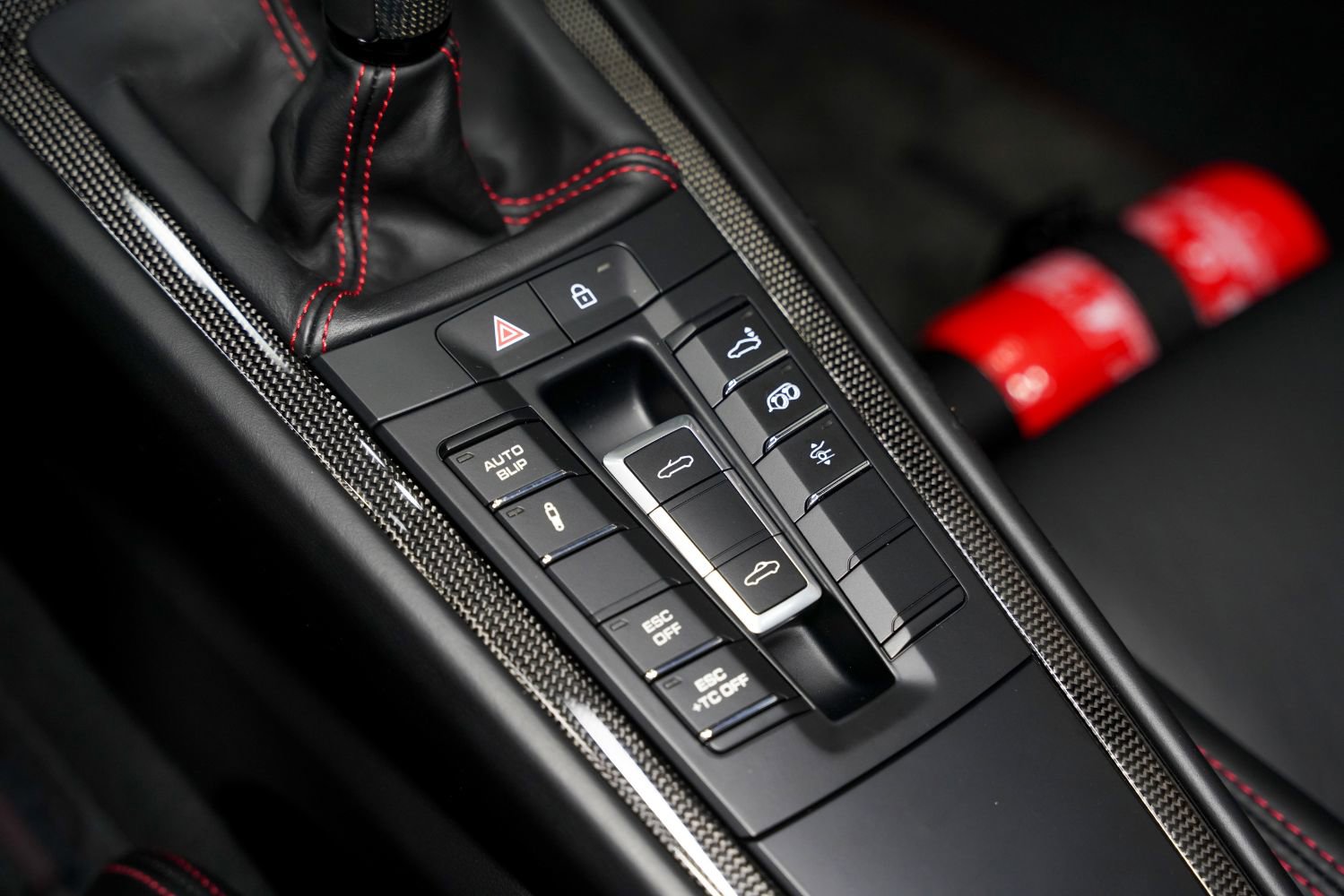 Used 2019 Porsche 911 Speedster RWD image 43