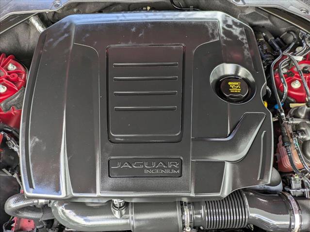 Used 2019 Jaguar XF Prestige image 22