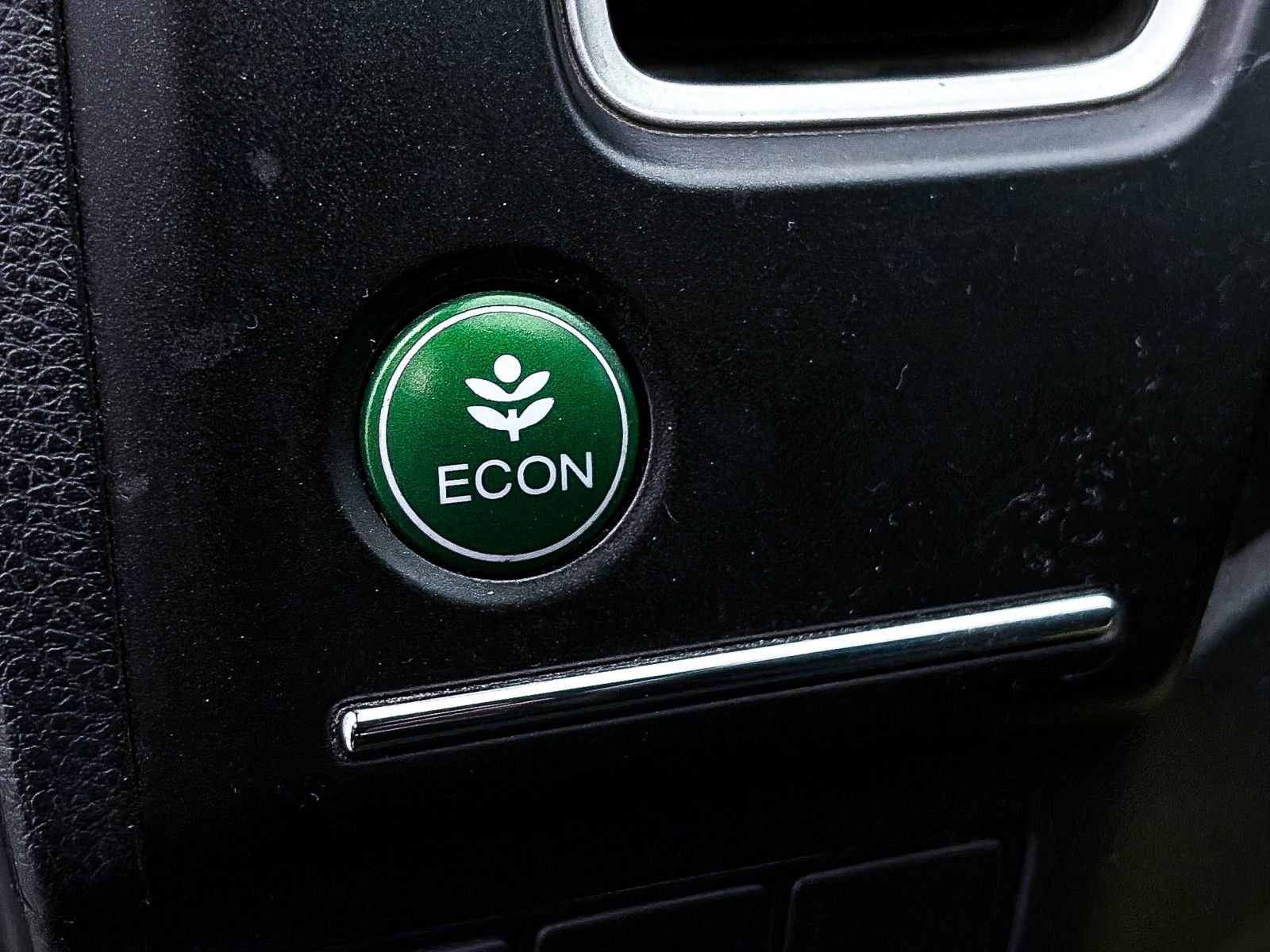 Used 2015 Honda Civic LX image 2