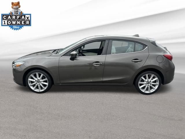 Used 2017 MAZDA MAZDA3 Grand Touring image 4