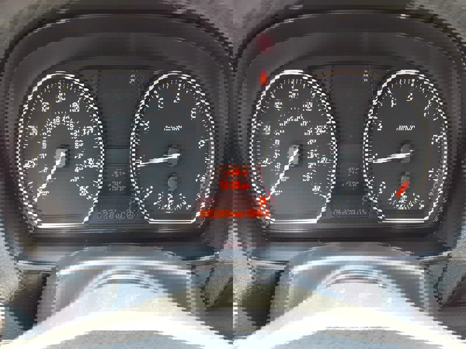 Used 2011 BMW 128i Convertible image 20