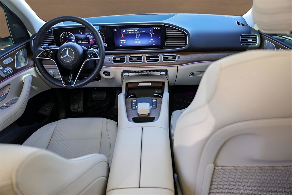Used 2025 Mercedes-Benz GLE 350 4MATIC image 25