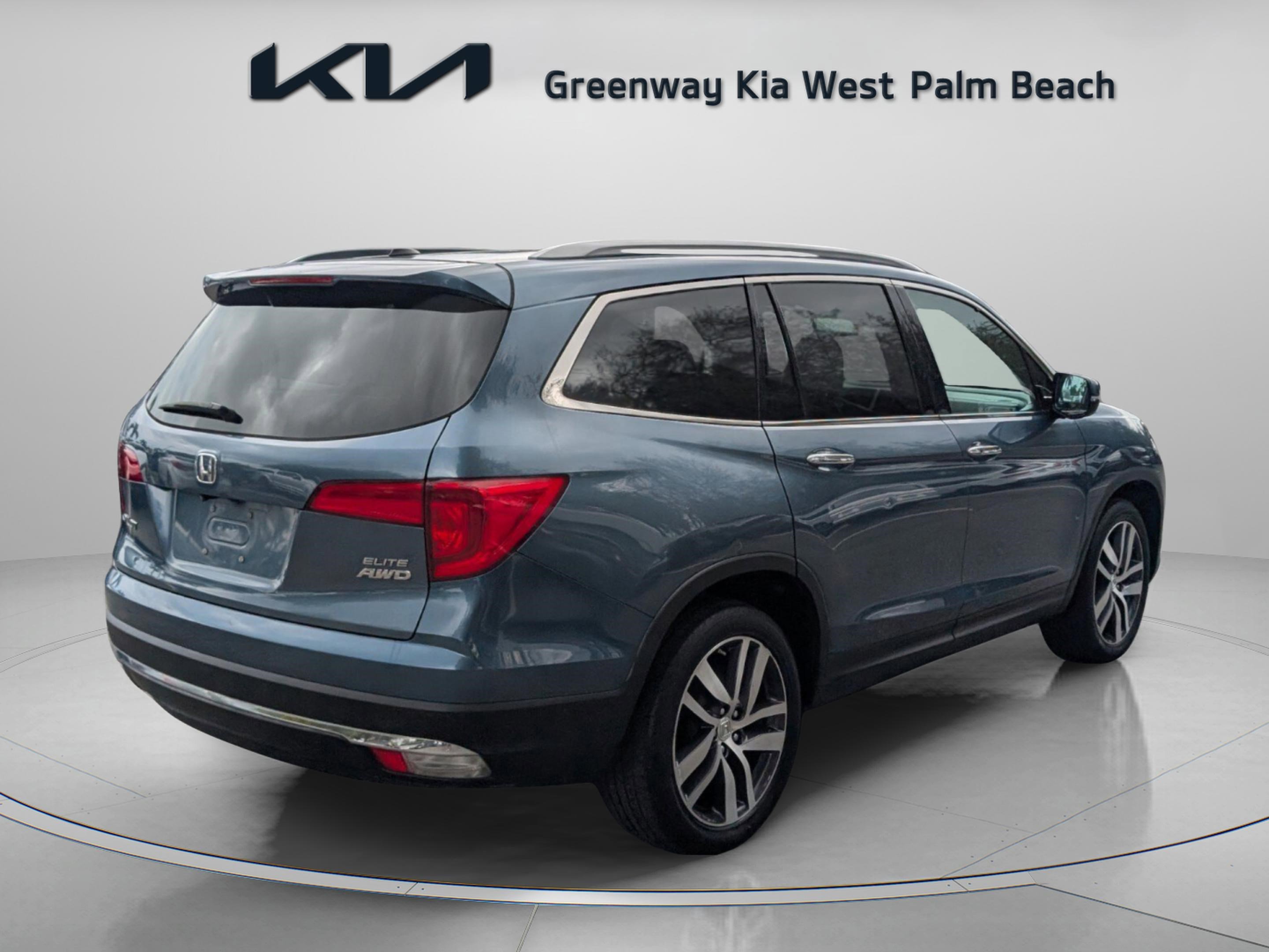 Used 2018 Honda Pilot Elite image 7