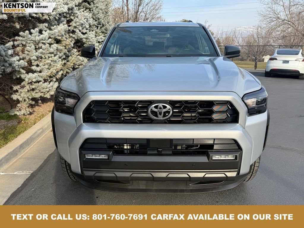 Used 2025 Toyota 4Runner TRD Off-Road image 2