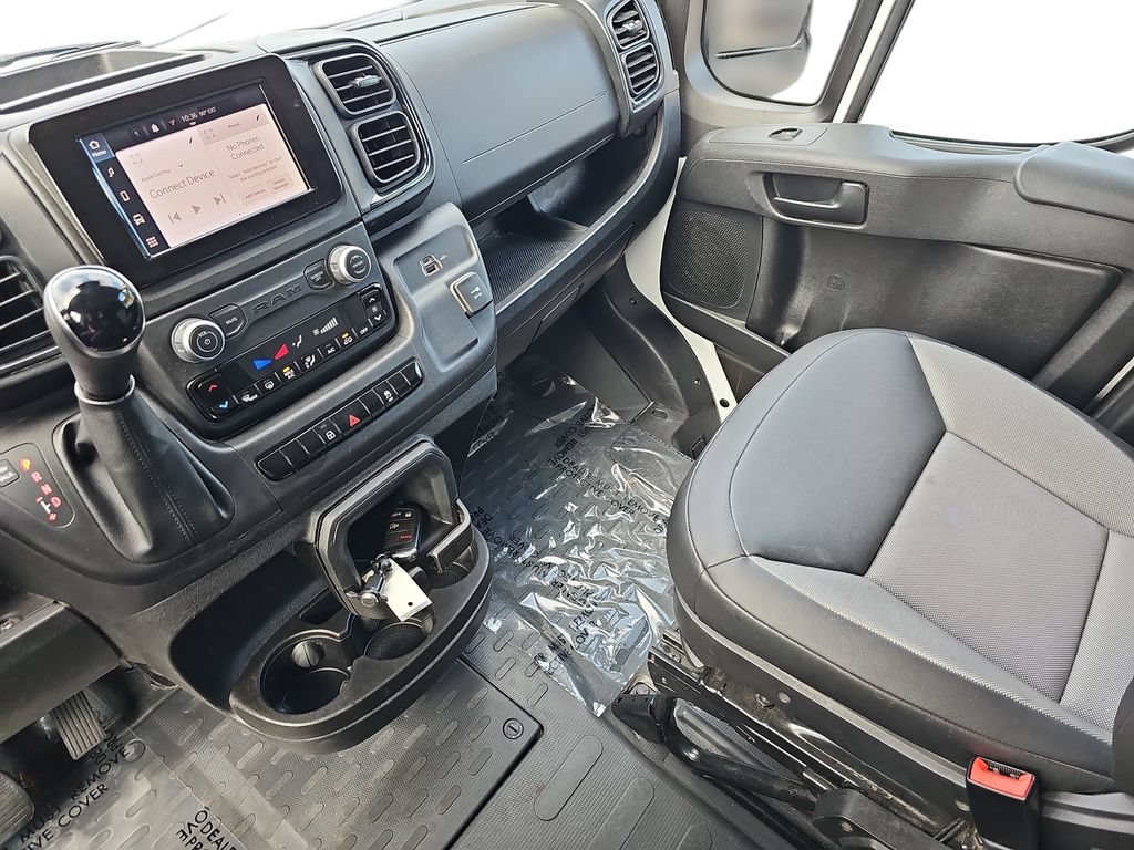 Used 2025 RAM ProMaster 2500 w/ Convenience Group FWD image 24
