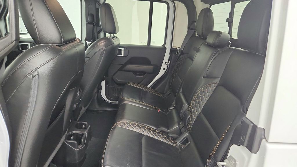 Used 2022 Jeep Gladiator Overland image 21