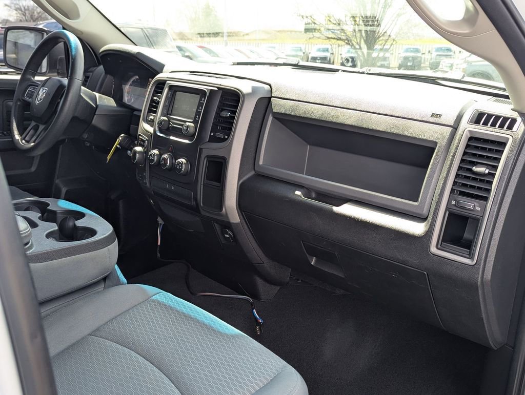 Used 2018 RAM 1500 Express w/ Express Value Package image 24