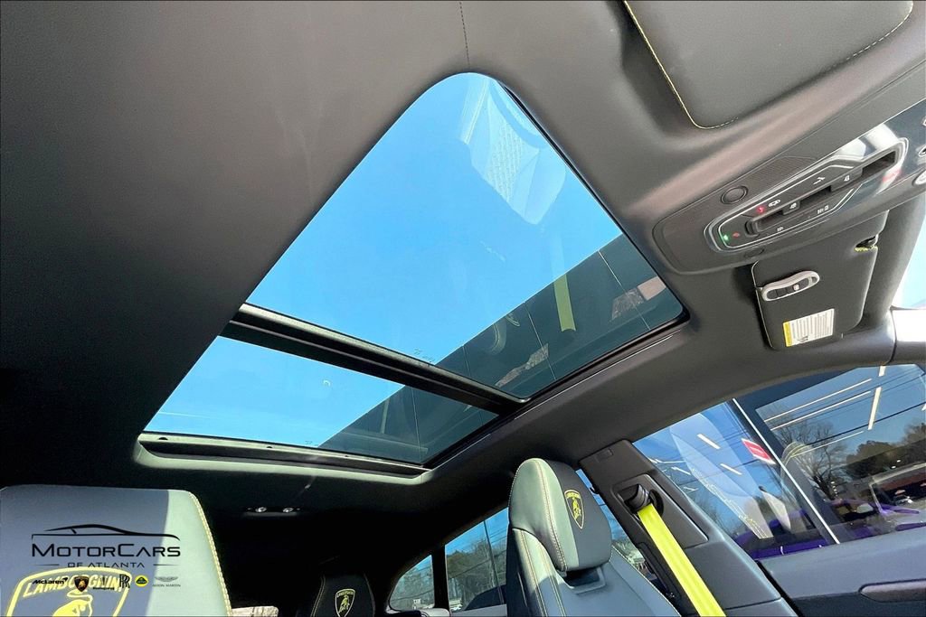 Used 2023 Lamborghini Urus Performante image 19