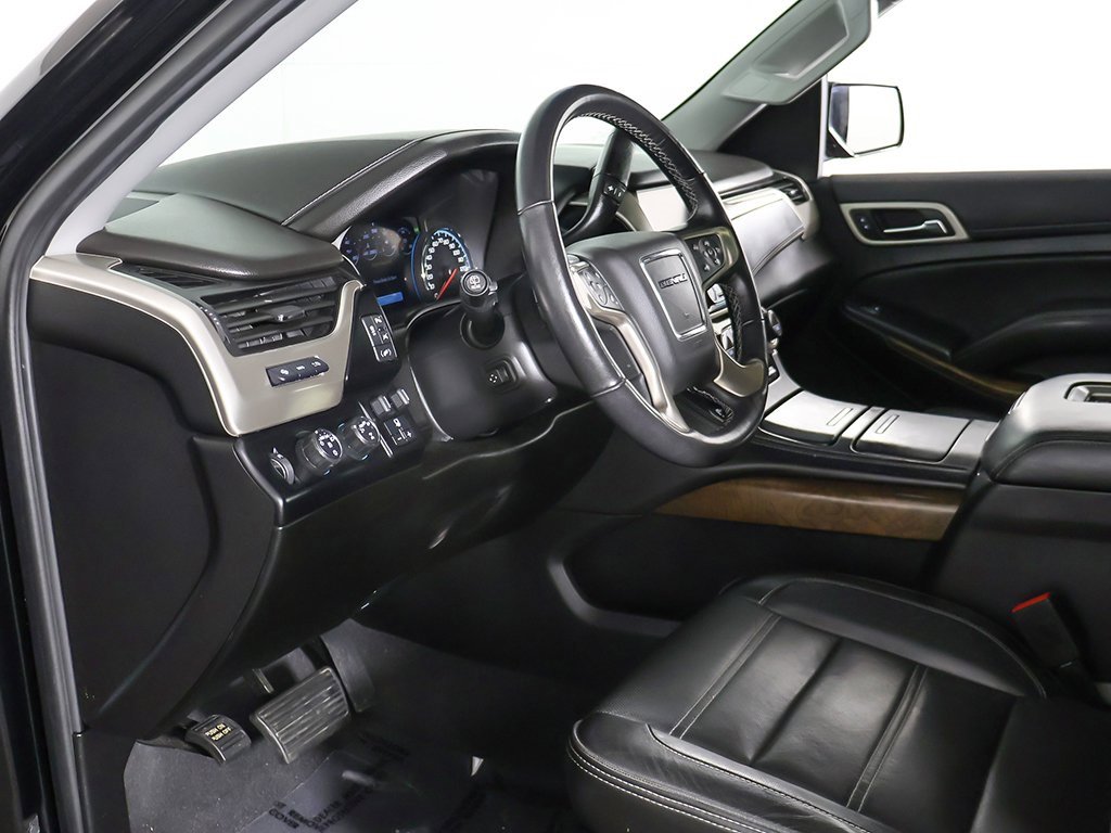 Used 2019 GMC Yukon Denali w/ Open Road Package image 32
