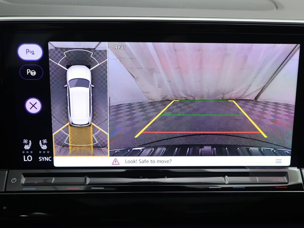 New 2026 Volkswagen Atlas SEL Premium R-Line image 16