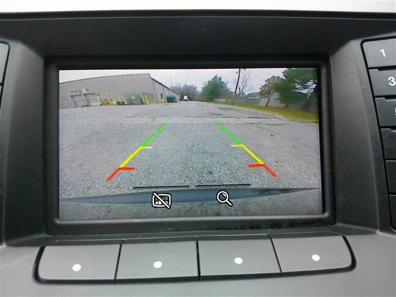 Used 2018 Ford Taurus SEL FWD image 14