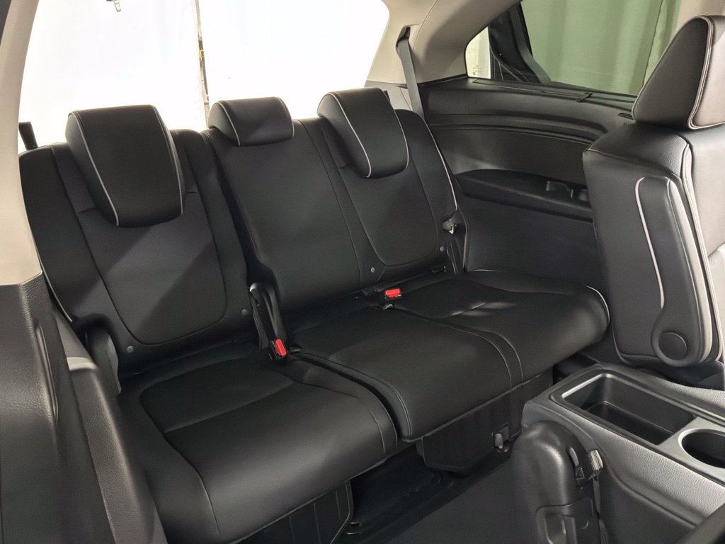 Certified 2026 Honda Odyssey Touring image 30