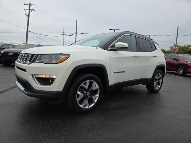 Used 2019 Jeep Compass Limited AWD/4WD image 3
