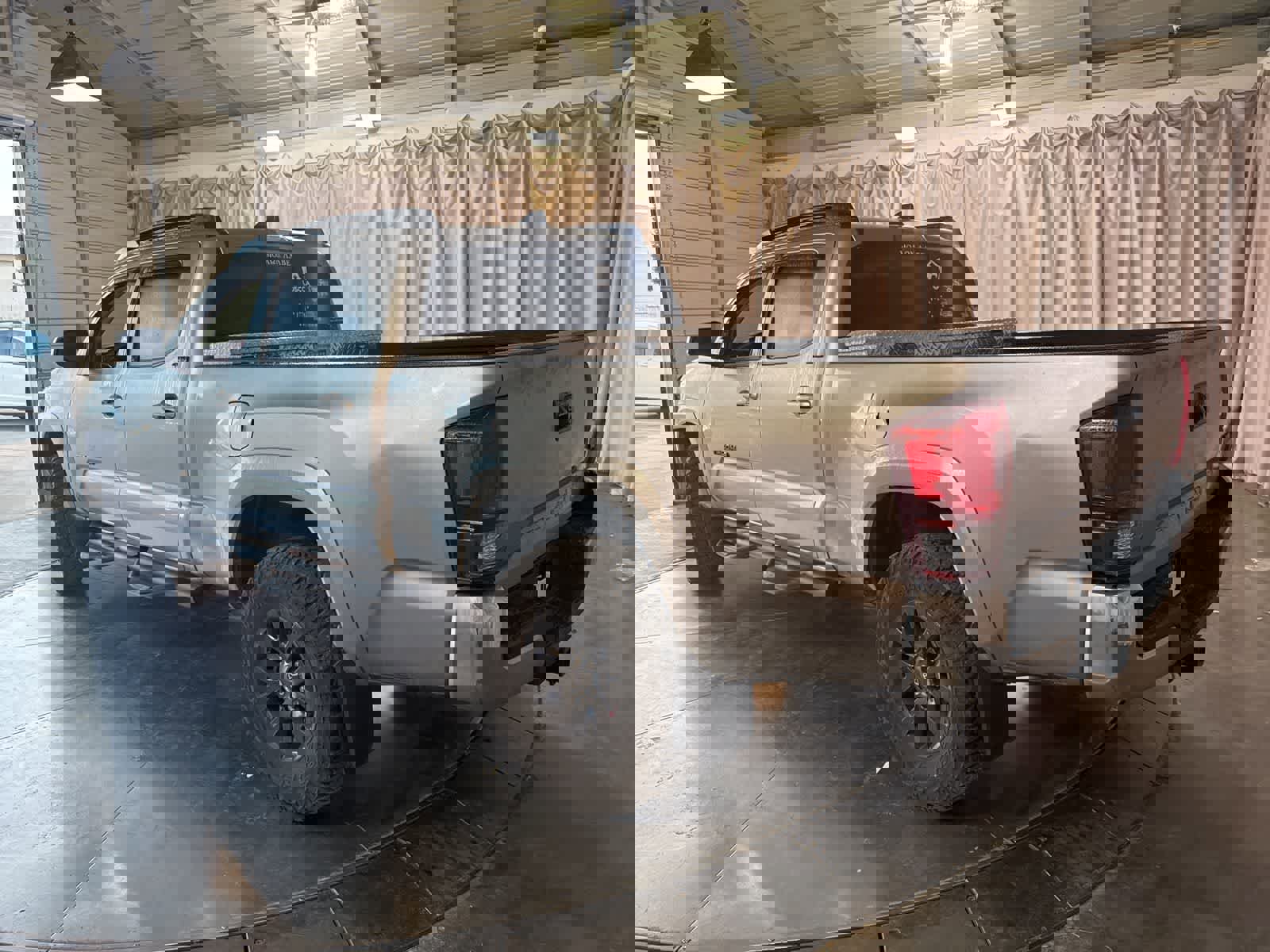 Used 2021 Toyota Tacoma SR5 image 7