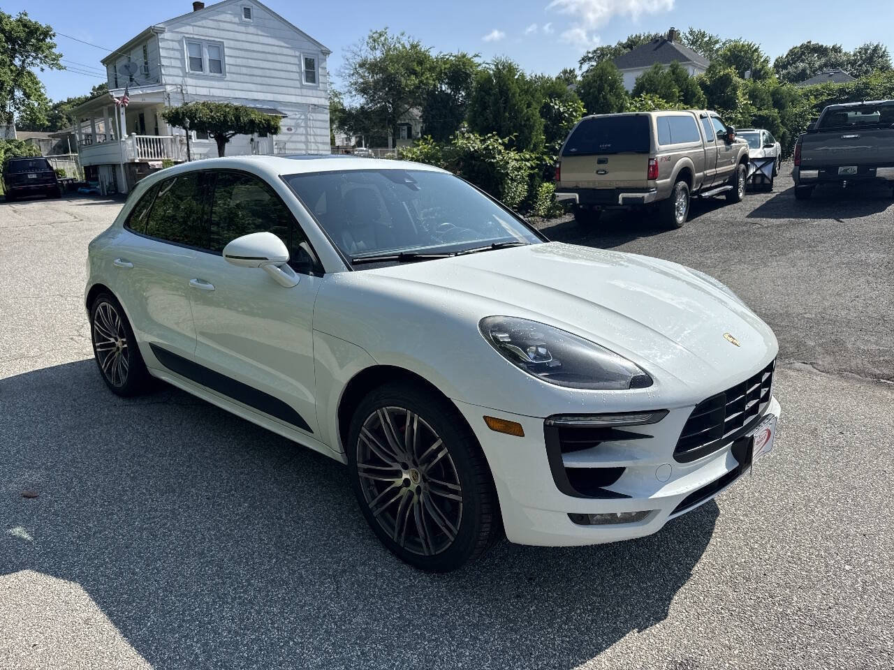 Used 2017 Porsche Macan GTS AWD/4WD image 10