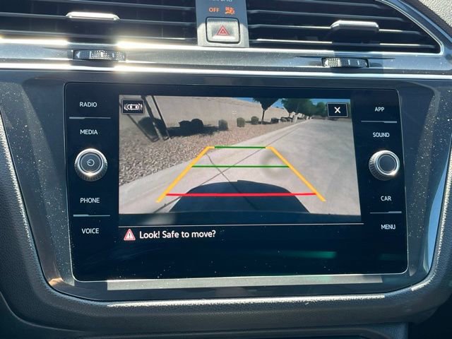 Used 2023 Volkswagen Tiguan SE R-Line image 19