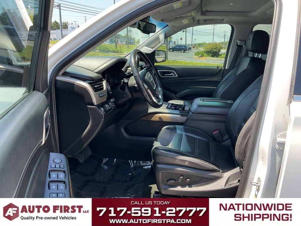 Used 2018 GMC Yukon XL Denali w/ Open Road Package AWD/4WD image 7