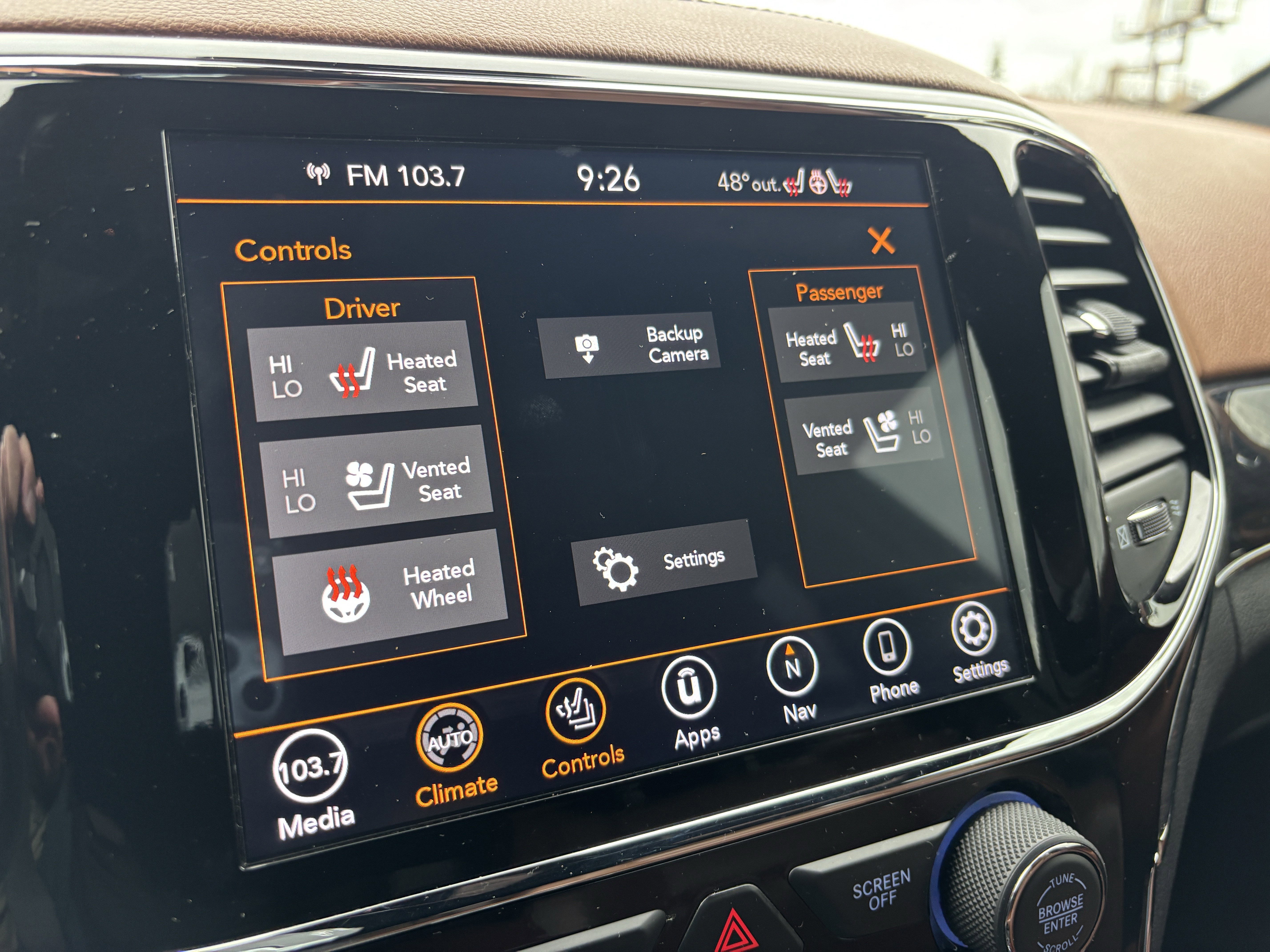 Used 2020 Jeep Grand Cherokee Overland image 34