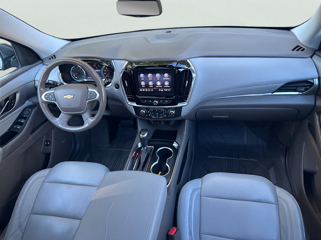 Used 2020 Chevrolet Traverse LT w/ LT Premium Package AWD/4WD image 30