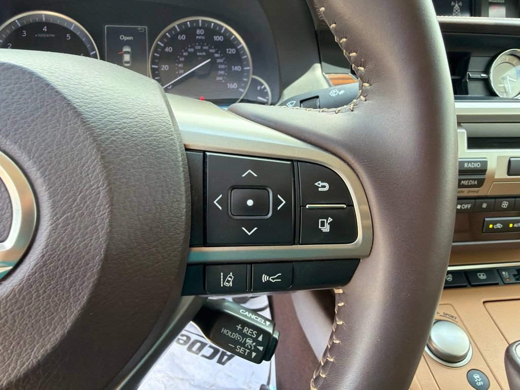 Used 2016 Lexus ES 350 w/ Luxury Package w/Wood Trim FWD image 22