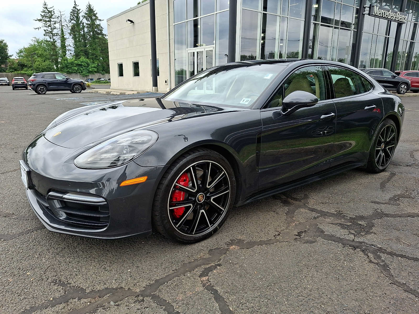 Used 2022 Porsche Panamera GTS w/ Premium Package AWD/4WD image 3