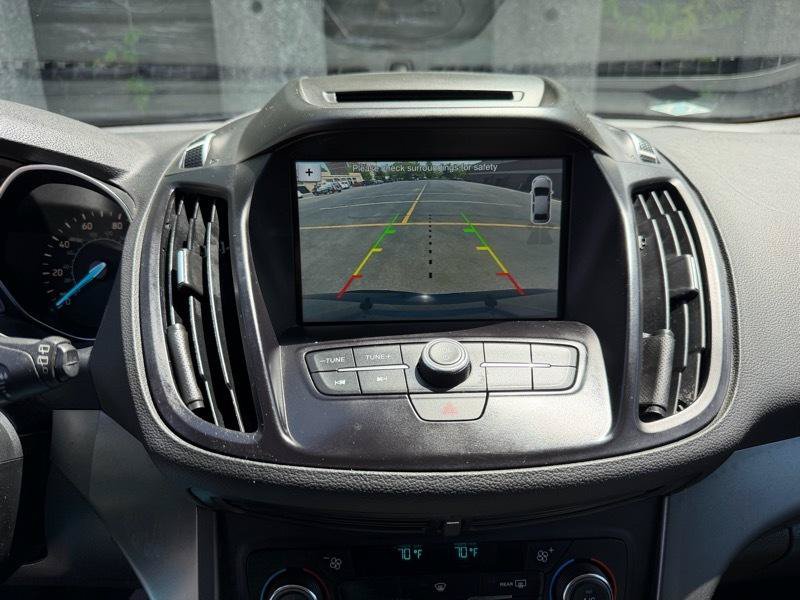 Used 2017 Ford Escape SE w/ Equipment Group 201A AWD/4WD image 15