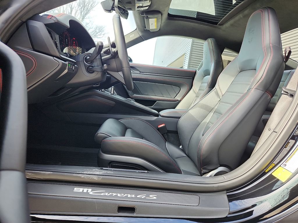 New 2026 Porsche 911 Carrera 4S image 5