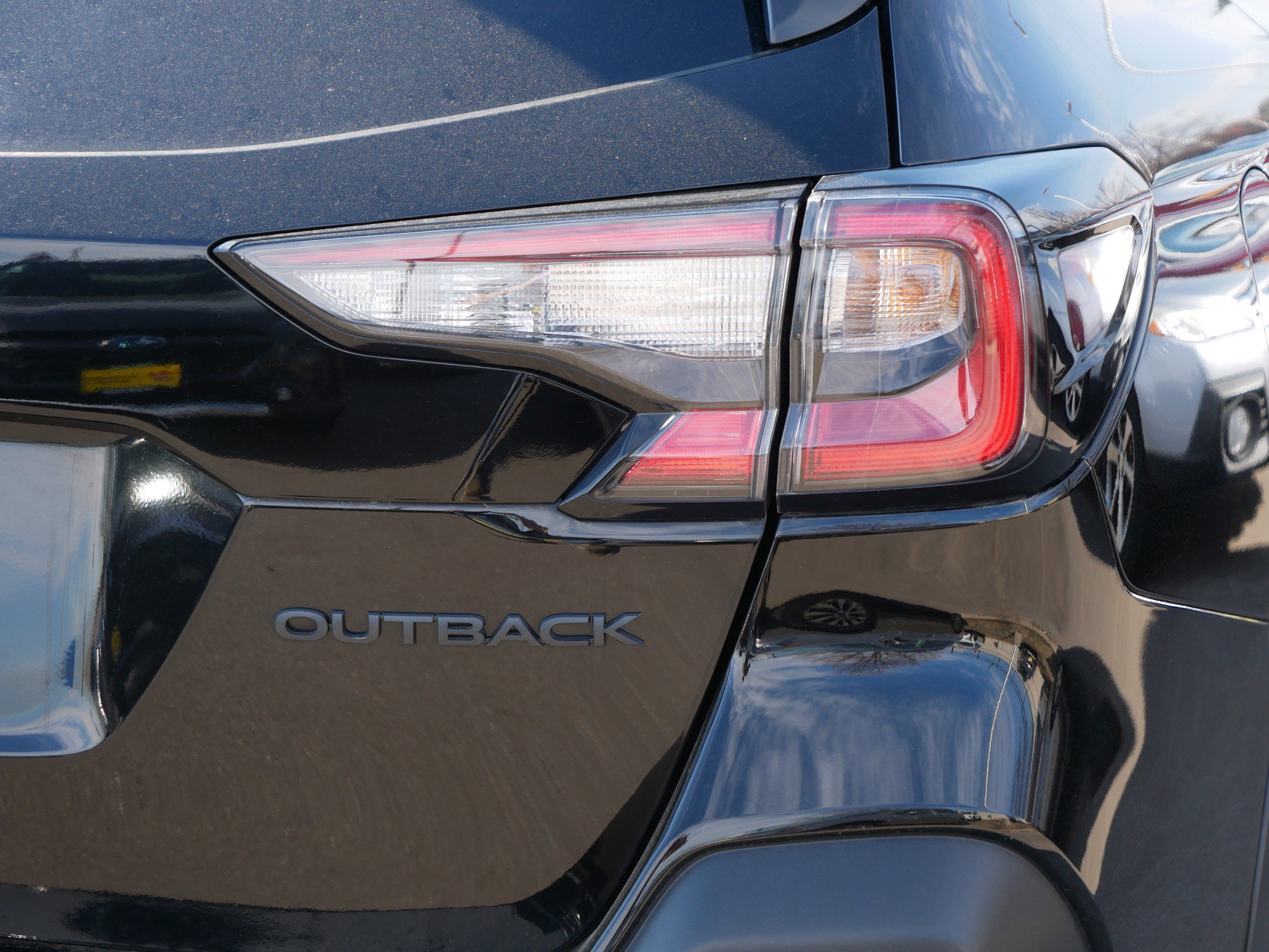 Used 2025 Subaru Outback Onyx Edition AWD/4WD image 17