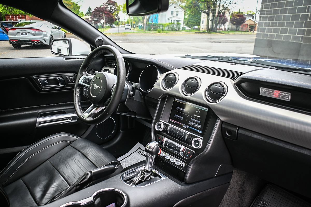 Used 2015 Ford Mustang GT Premium w/ Equipment Group 401A RWD image 15