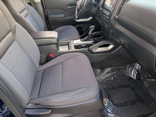 Used 2022 Nissan Frontier SV w/ Technology Package image 19