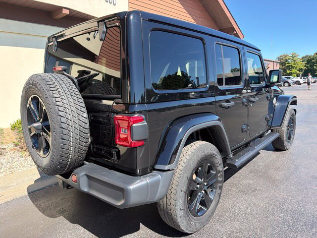 Certified 2021 Jeep Wrangler Unlimited Sahara AWD/4WD image 13