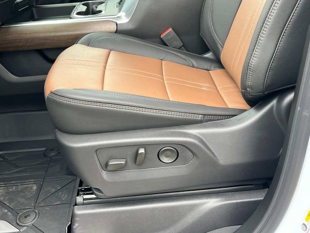 New 2026 Chevrolet Silverado 3500 High Country w/ High Country Premium Package image 24