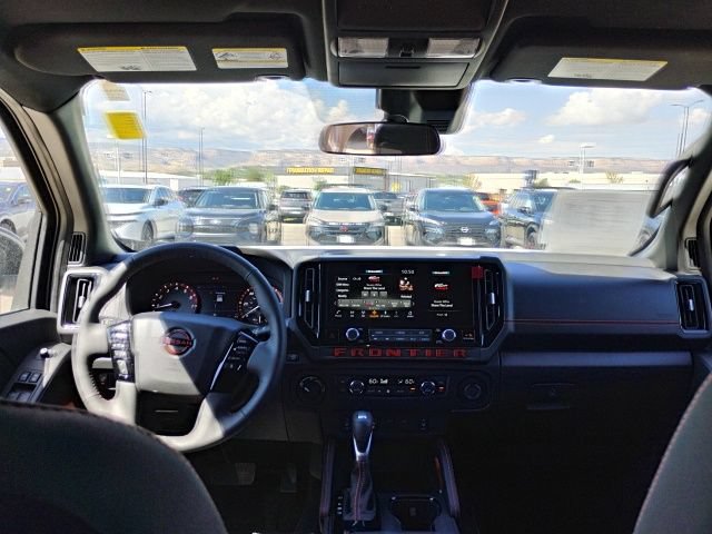 Used 2025 Nissan Frontier PRO-4X w/ Pro Convenience Package AWD/4WD image 12