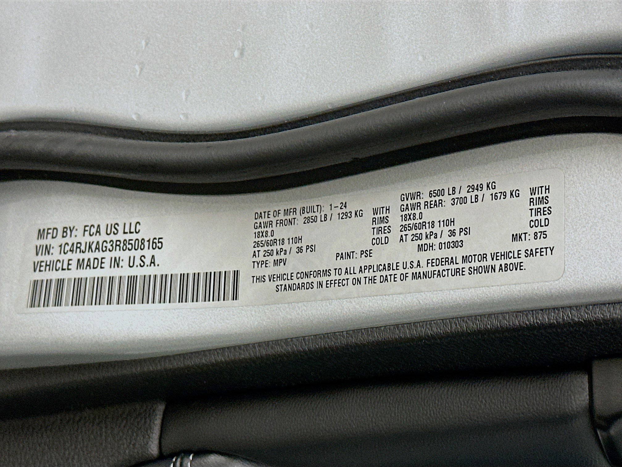 Used 2024 Jeep Grand Cherokee L Laredo image 12