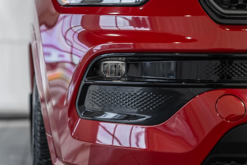 Certified 2024 Jeep Compass Limited w/ High Altitude Package image 15