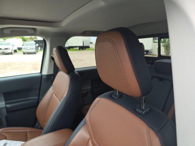 Used 2024 Ford Maverick Lariat AWD/4WD image 8