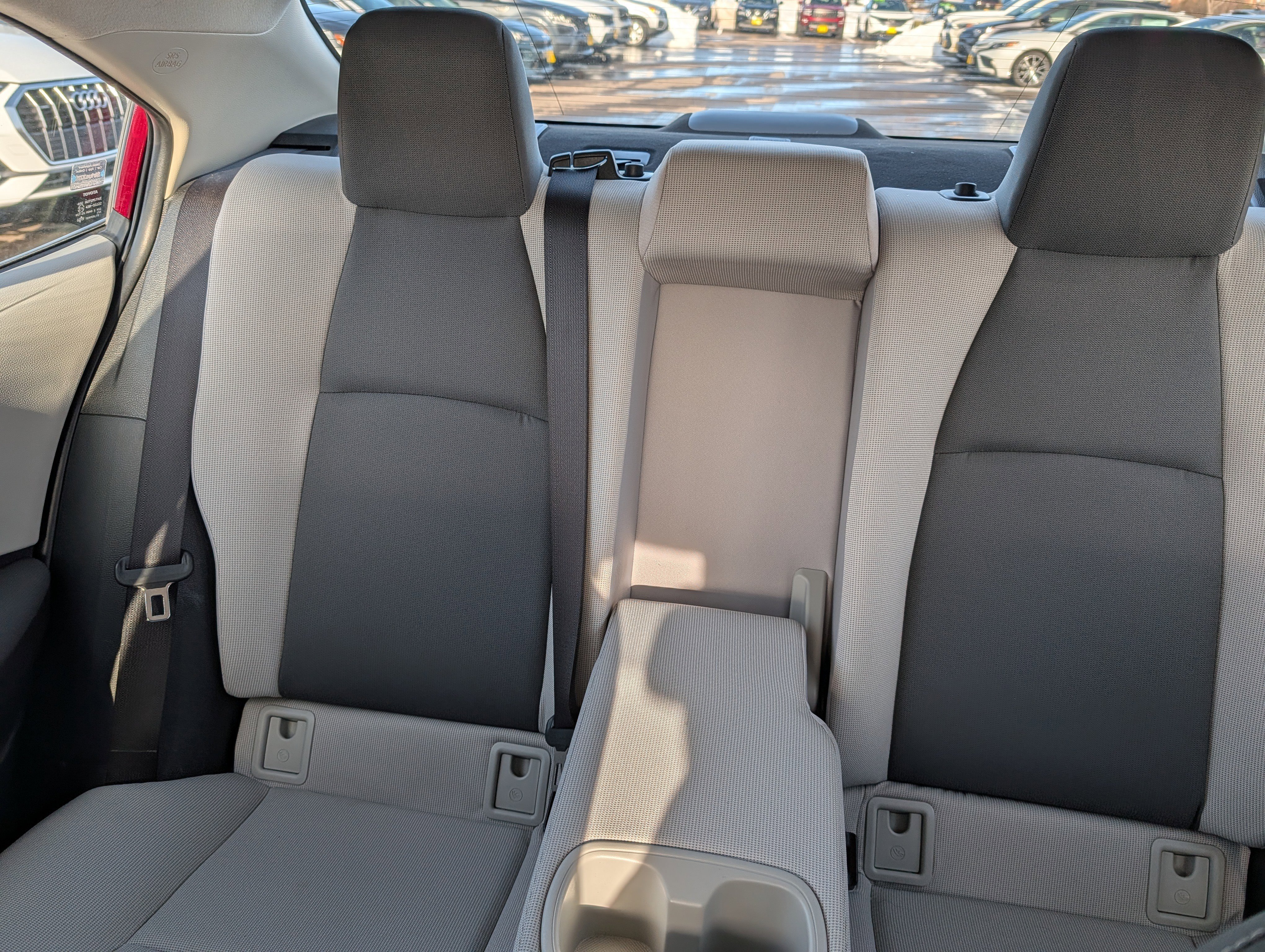 Used 2022 Toyota Corolla LE image 13