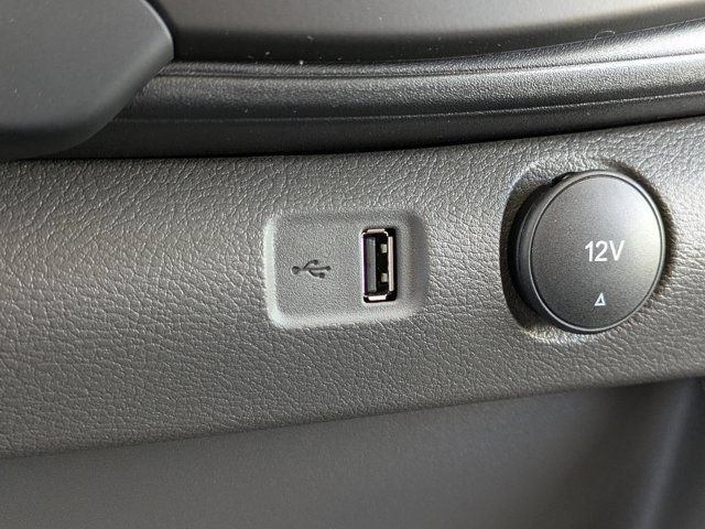 New 2026 Ford Transit 150 Low Roof w/ Load Area Protection Package RWD image 20