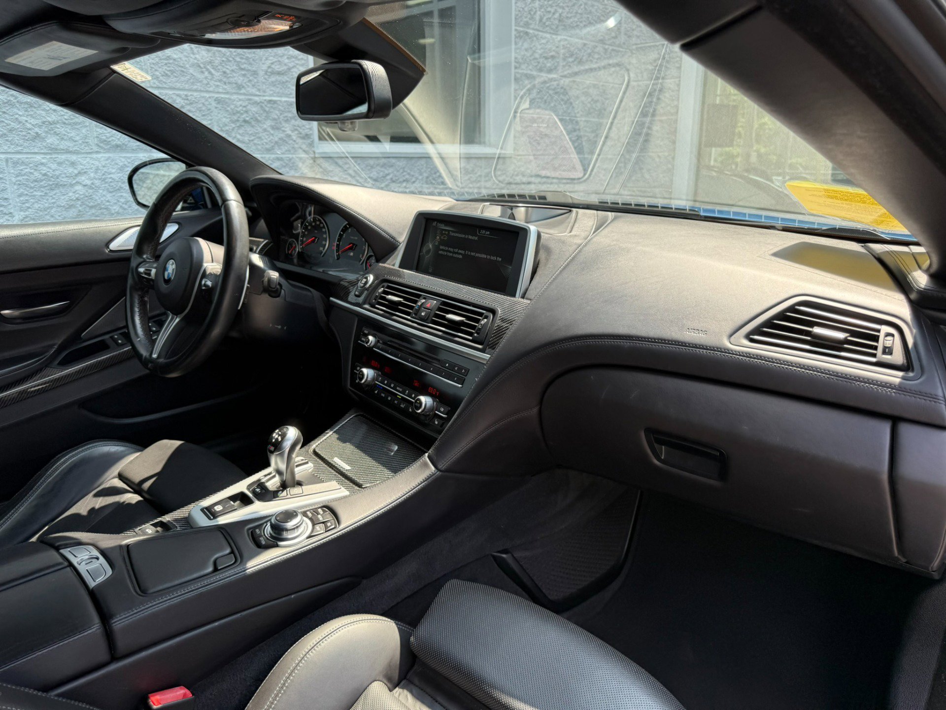 Used 2014 BMW M6 Convertible RWD image 33