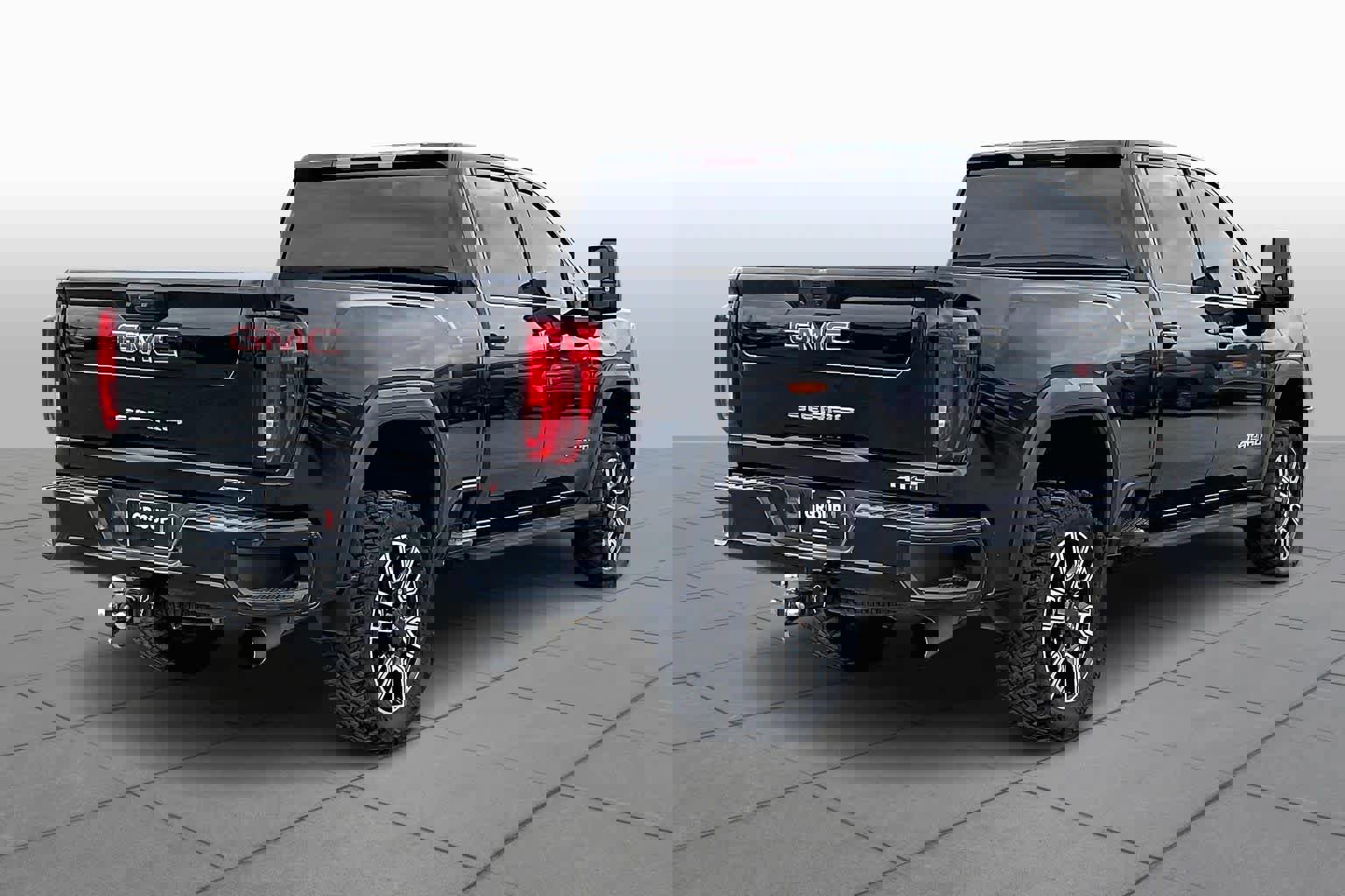 Used 2022 GMC Sierra 2500 AT4 image 11