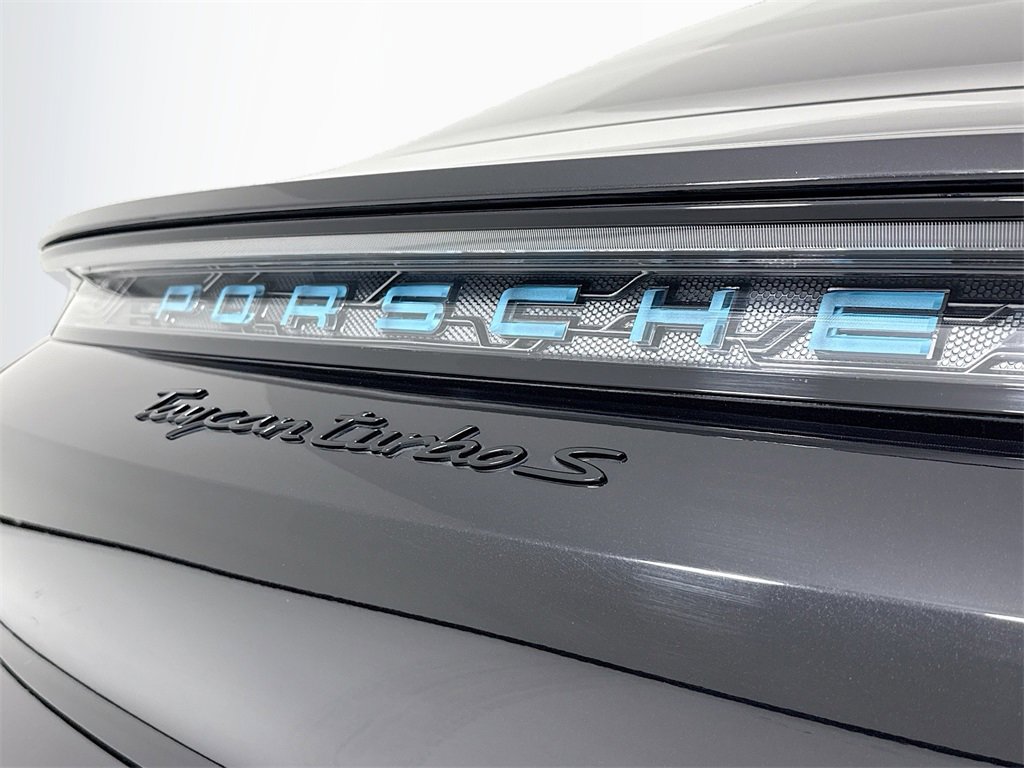 Certified 2022 Porsche Taycan Turbo S image 36