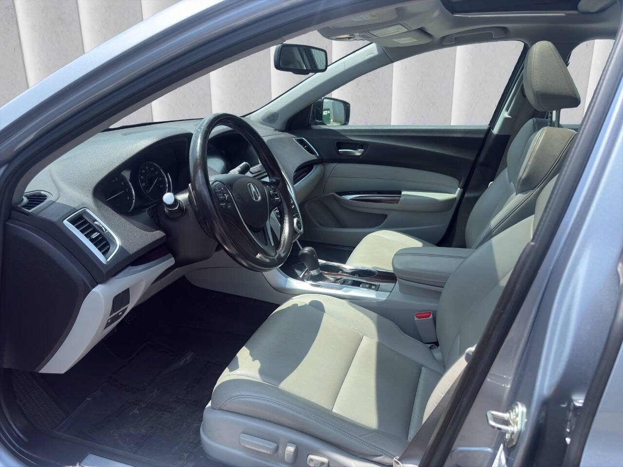 Used 2016 Acura TLX FWD image 13