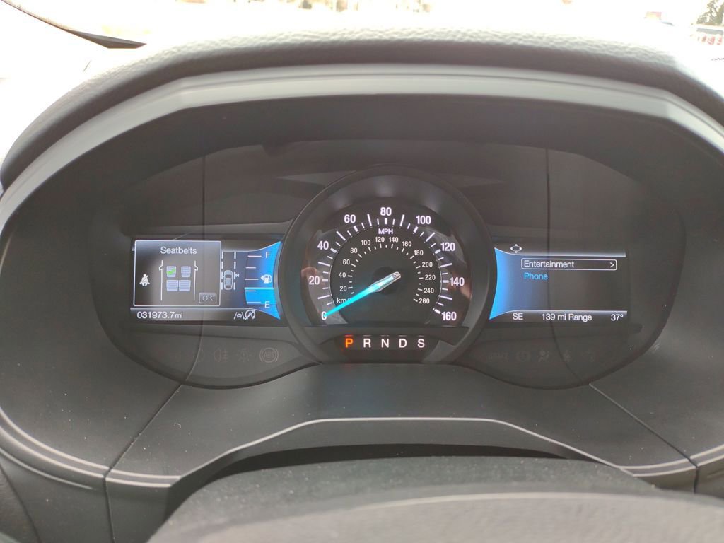 Used 2022 Ford Edge Titanium w/ Class II Trailer Tow Package image 15