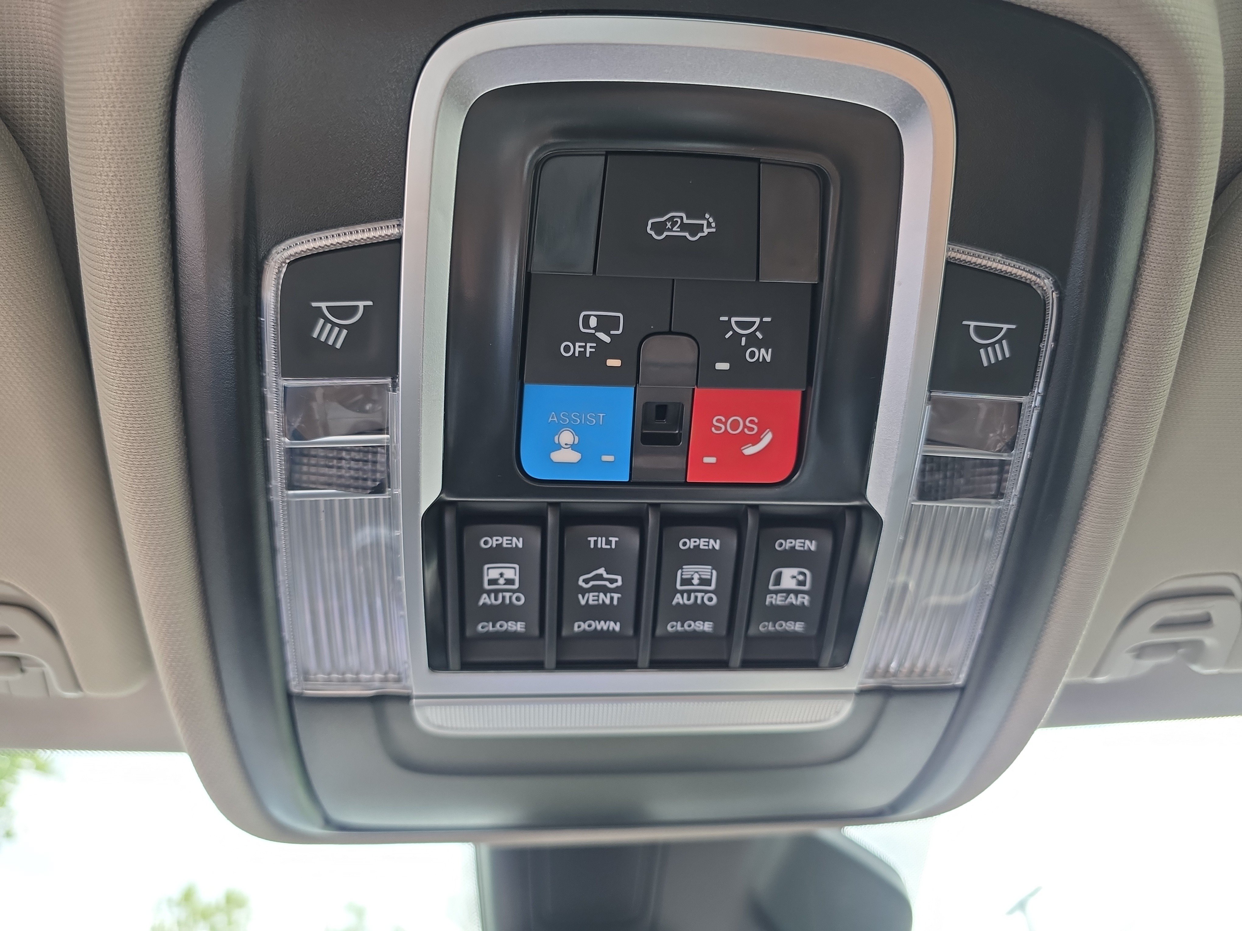 New 2027 RAM 1500 Longhorn AWD/4WD image 10
