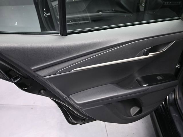 Used 2025 Toyota Camry SE FWD image 16