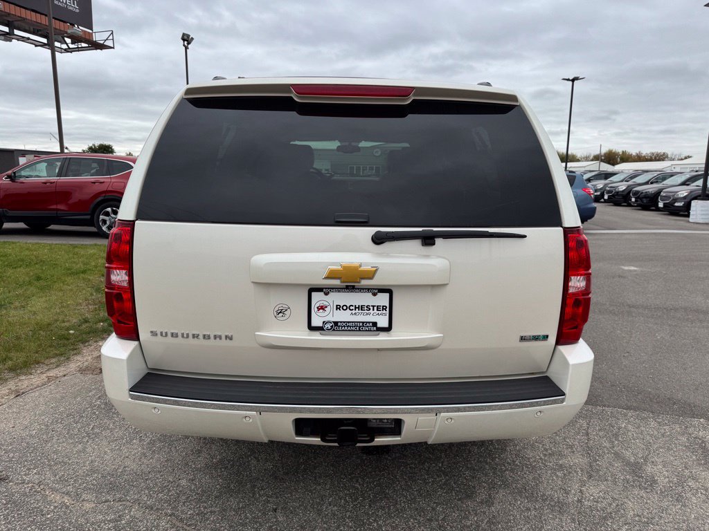 Used 2012 Chevrolet Suburban LTZ AWD/4WD image 43