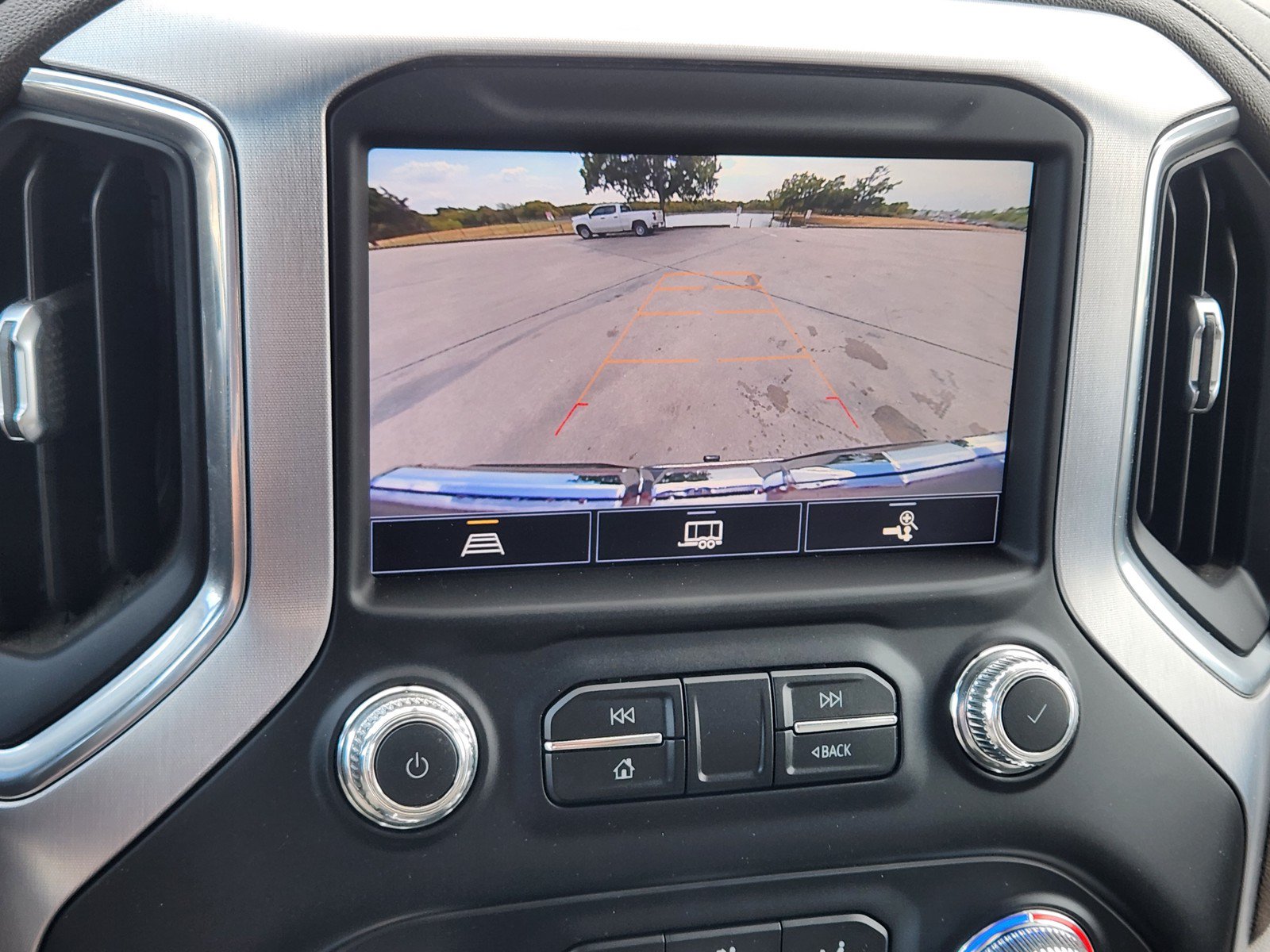 Used 2021 GMC Sierra 1500 SLT AWD/4WD image 7