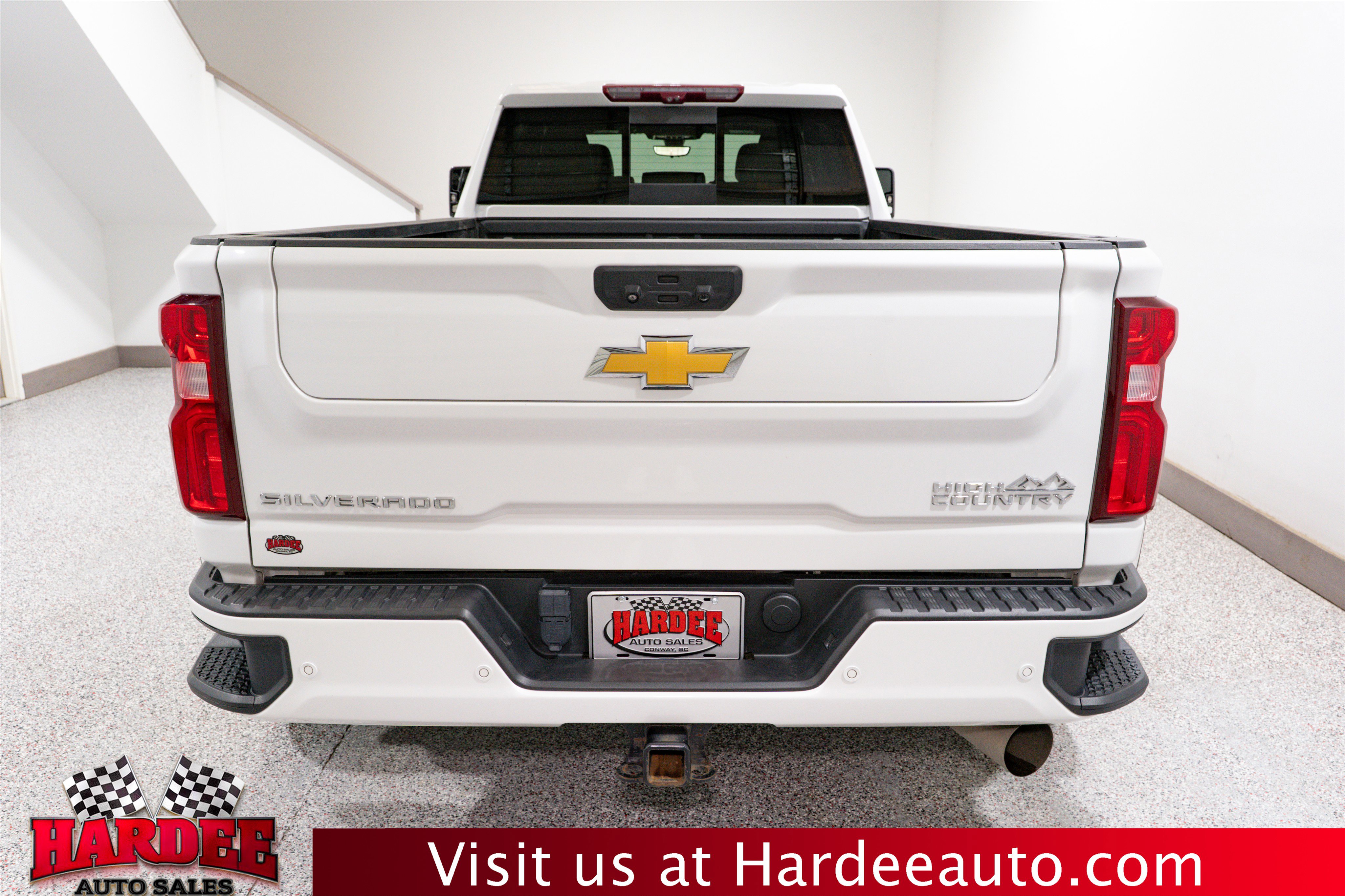 Used 2023 Chevrolet Silverado 3500 High Country image 4