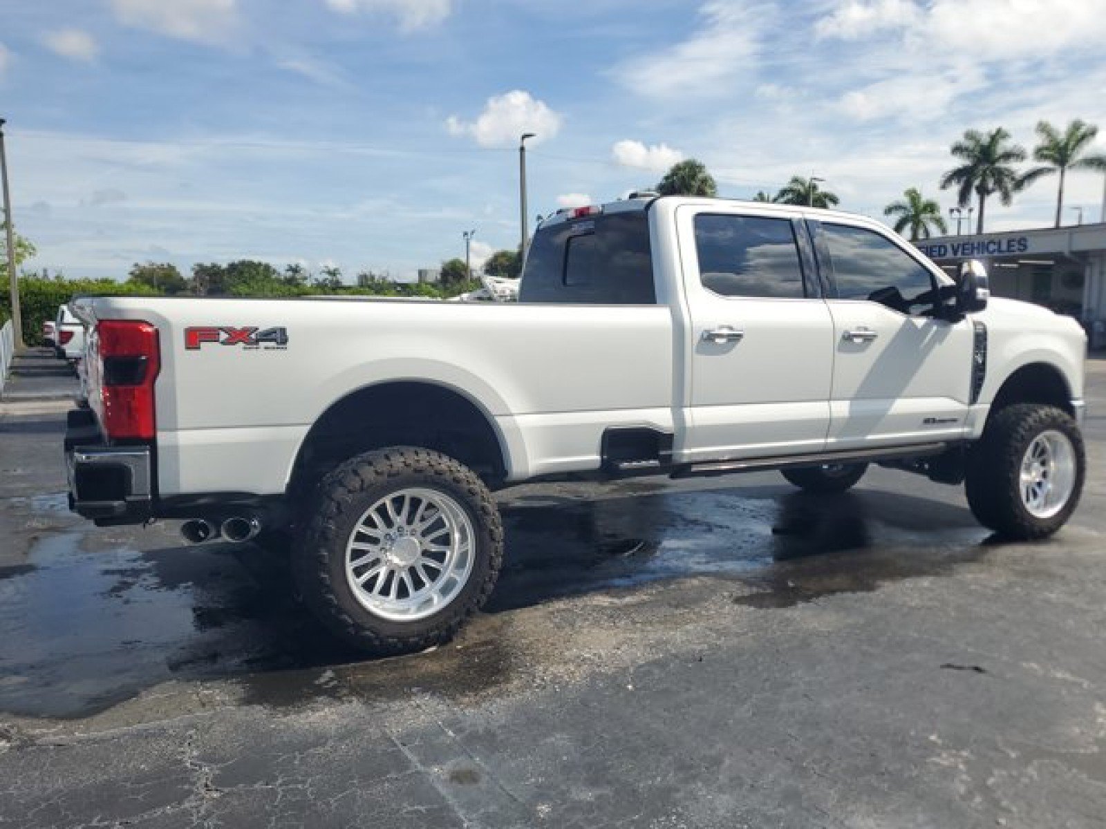 Used 2024 Ford F350 Lariat w/ Chrome Package AWD/4WD image 6