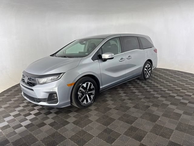 Certified 2025 Honda Odyssey EX-L image 4